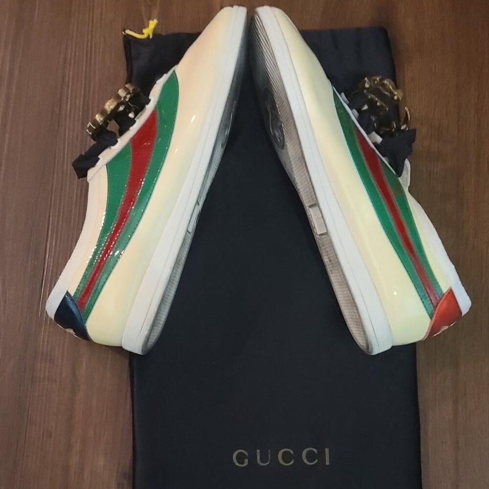 Gucci Embellished Front-Tie Shoes - Picture 5 of 6
